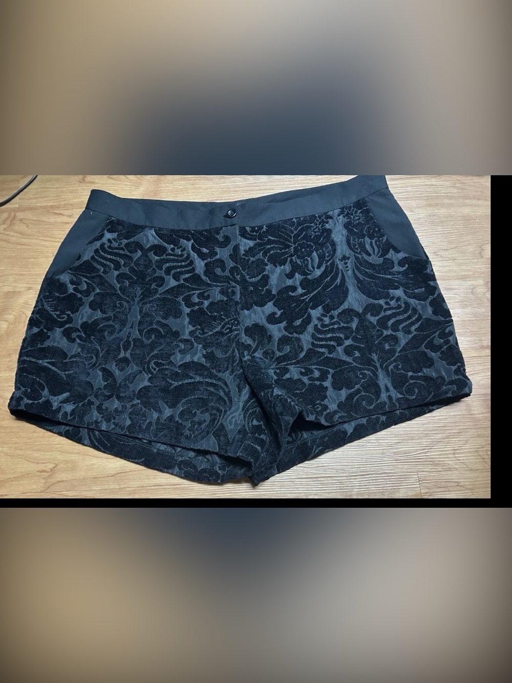 Forever 21 Black Brocade Tuxedo Shorts Size 1X